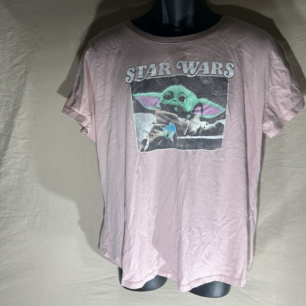 Star Wars Grogu Graphic T Shirt Pink Size 2XL‎